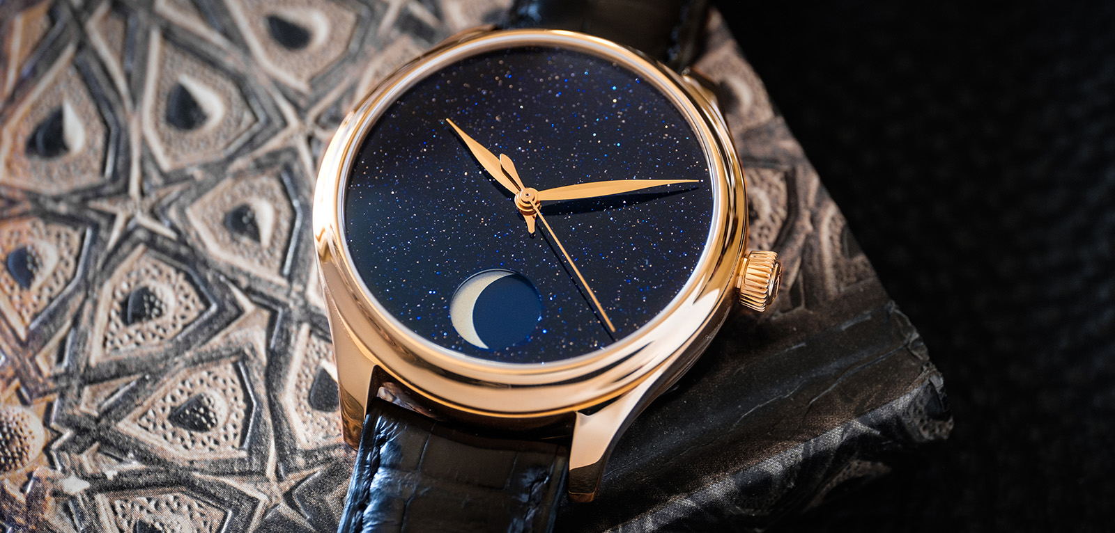 H. Moser & Cie. Endeavour Perpetual Moon Concept Aventurine