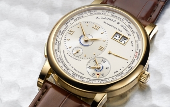 Lange 1 Time Zone Cover
