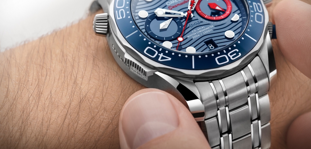 Omega Seamaster Diver 300M Chronograph Americas Cup - Chrono Lock 01