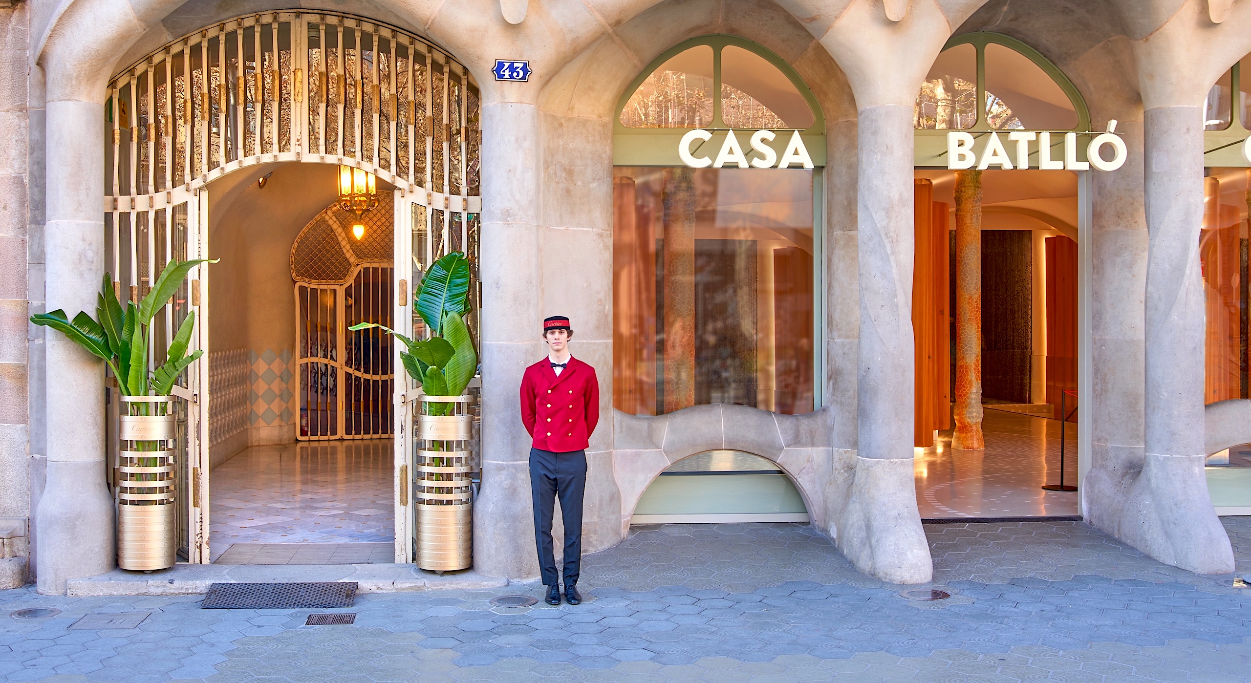 Cartier se instala en la Casa Batlló - cover