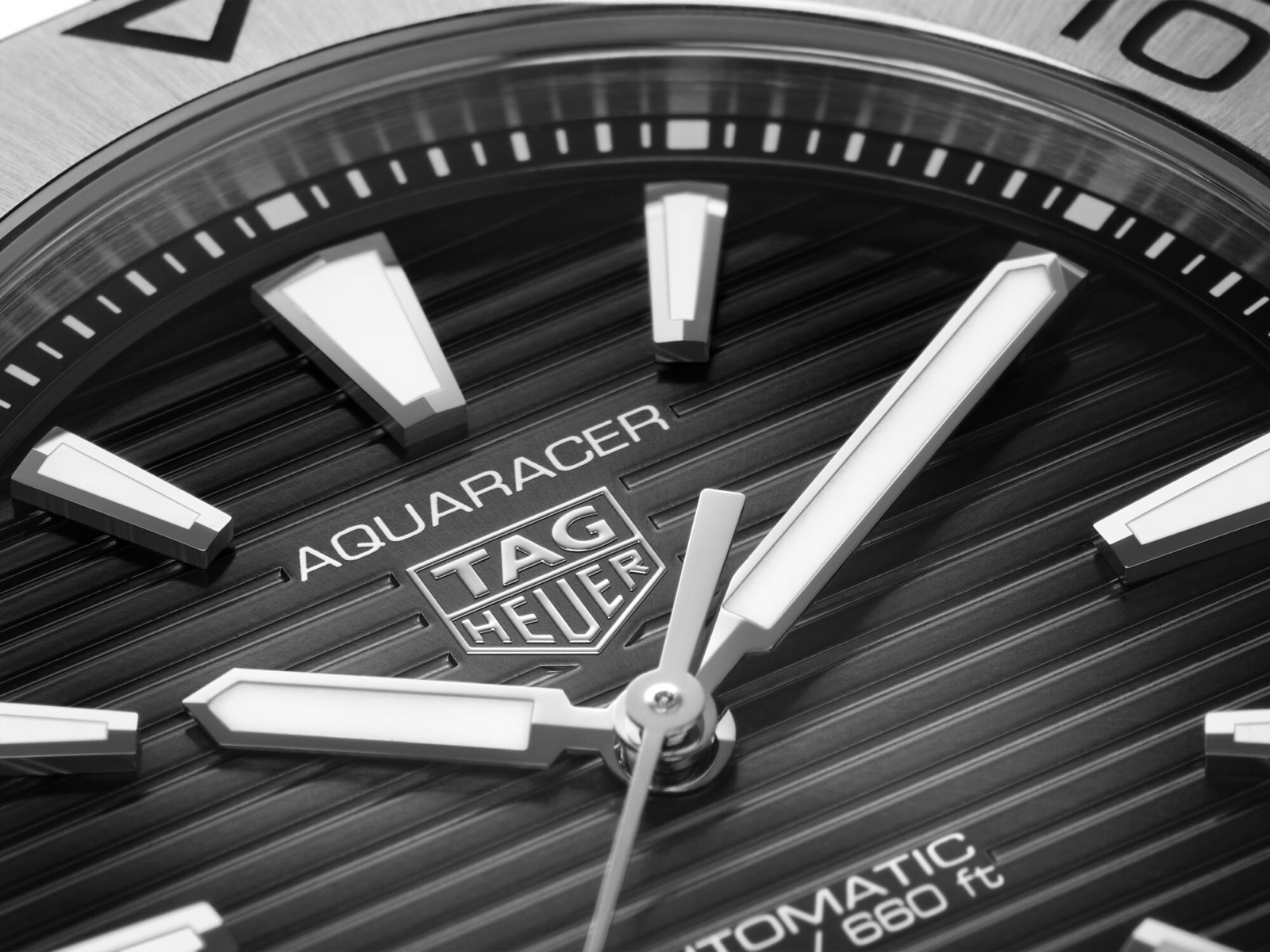 TAG Heuer Aquaracer Professional 200