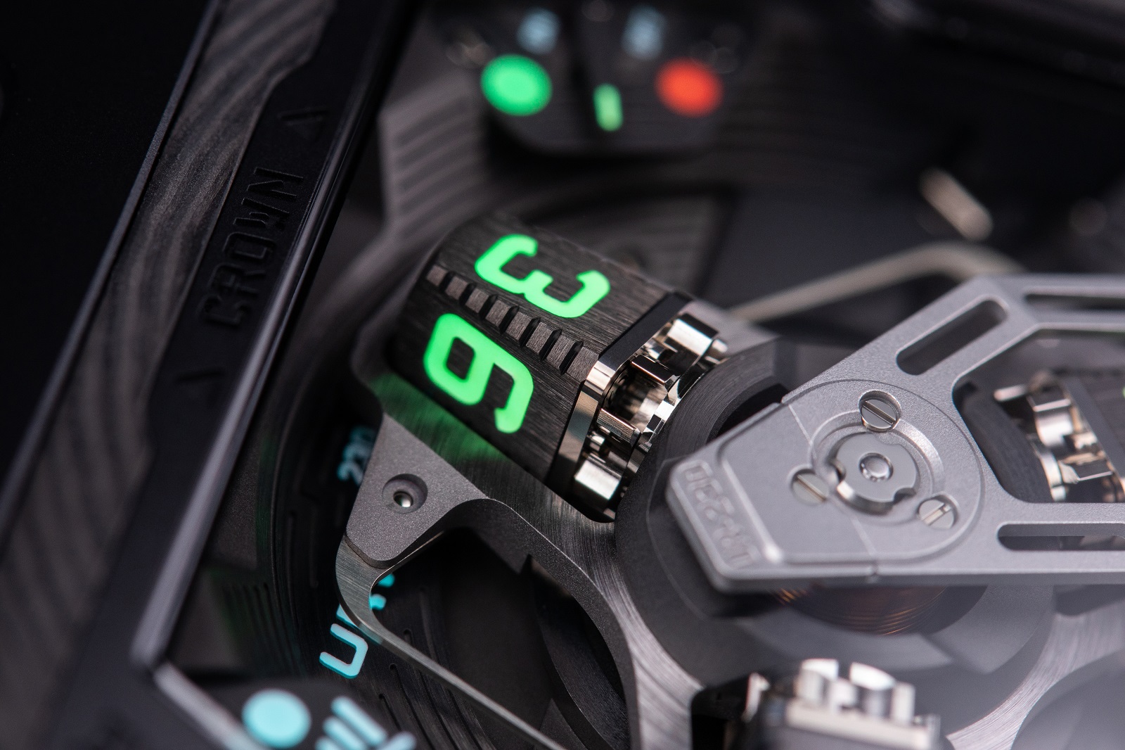 Urwerk UR-230 Eagle