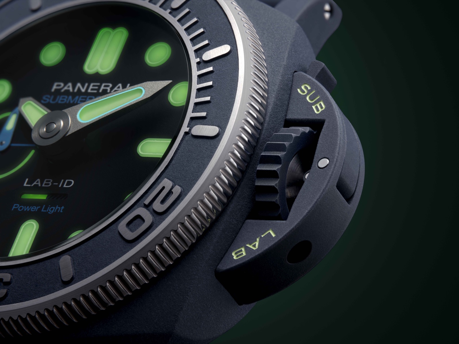 Panerai Submersible Elux LAB-ID