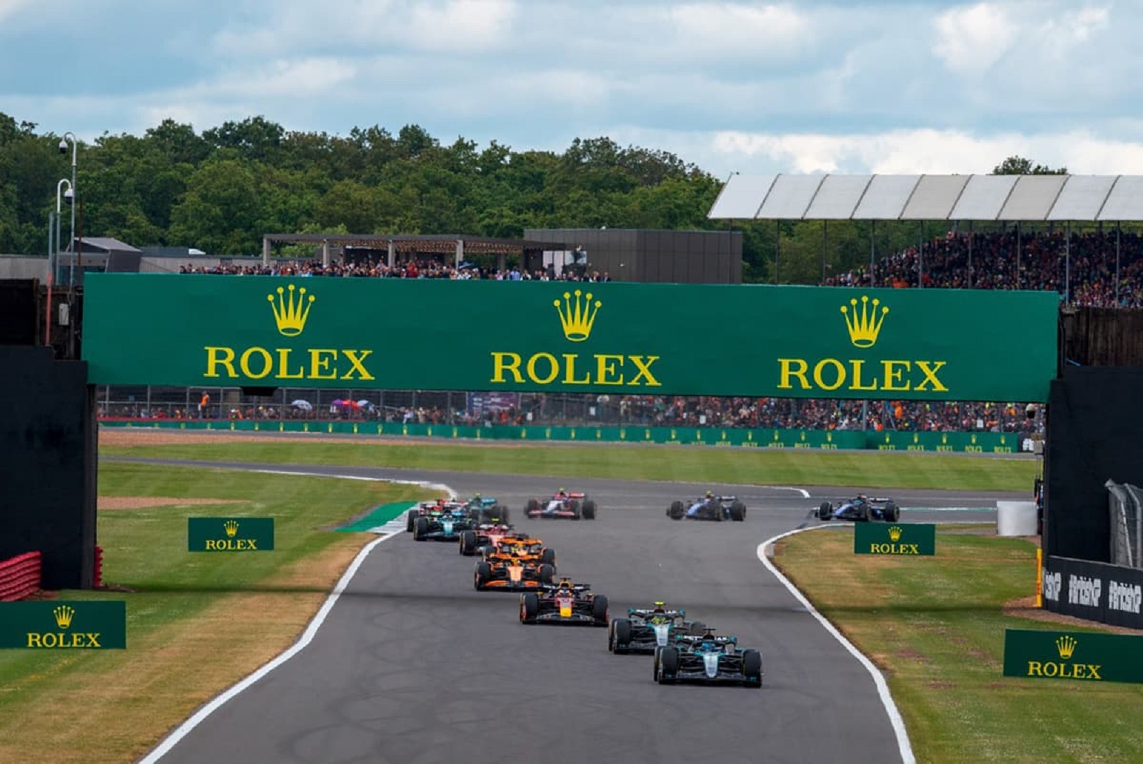 LVMH y Rolex compiten por la Formula 1