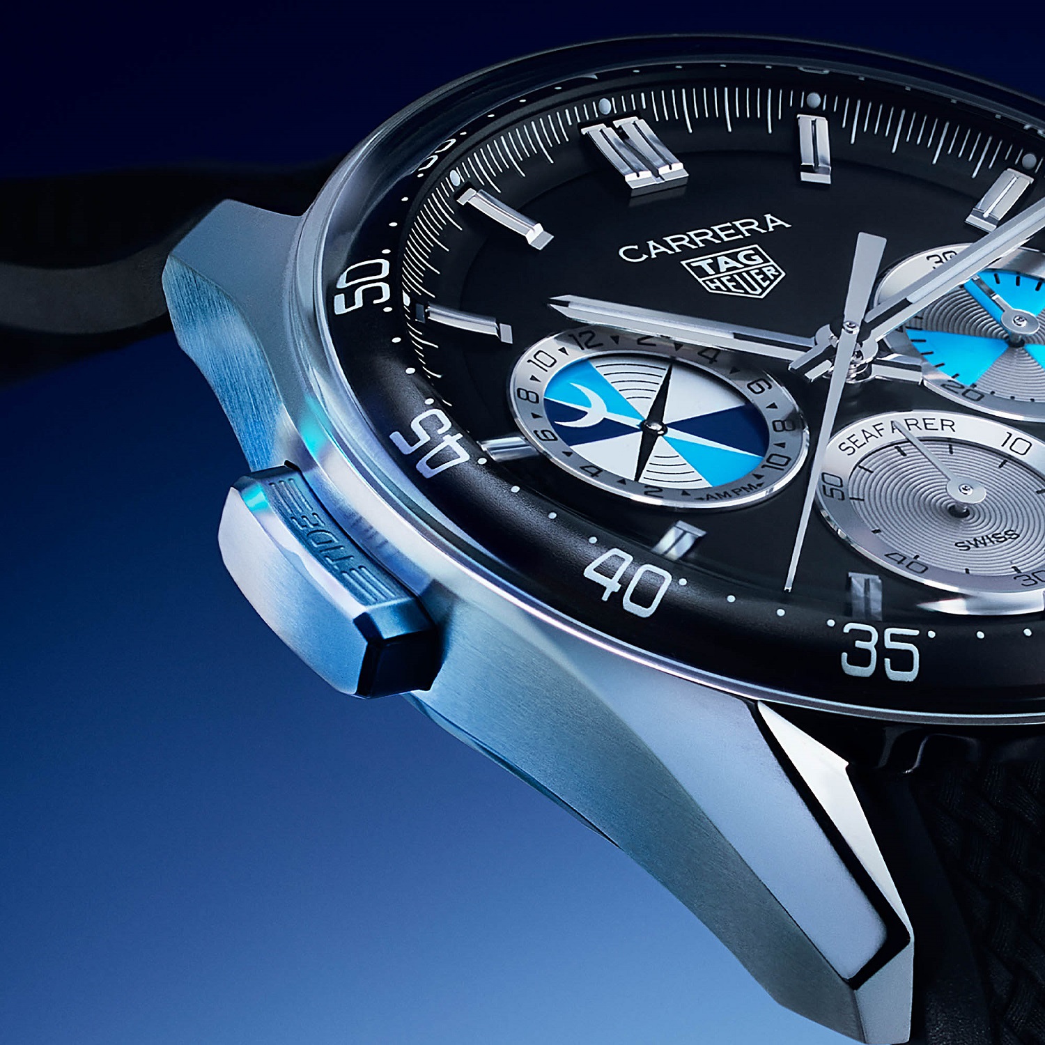 TAG-Heuer-Carrera-Chronograph-Seafarer_10