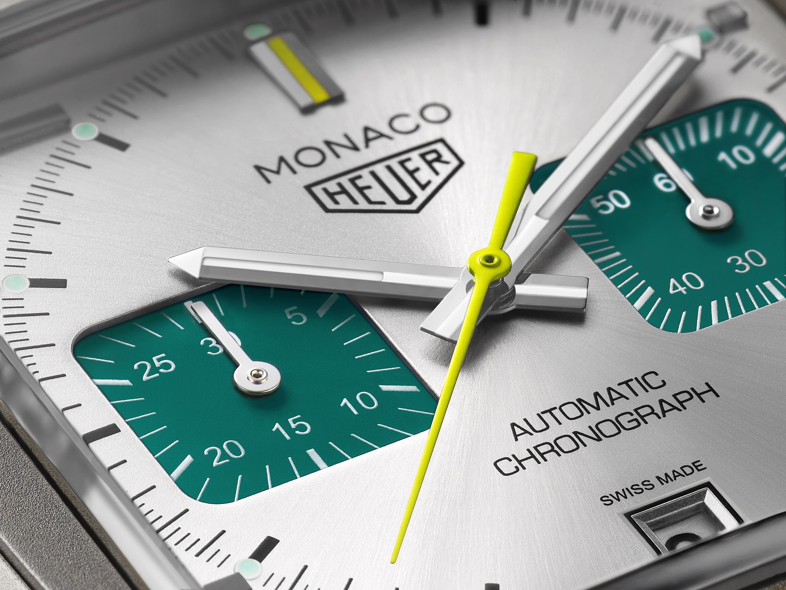 TAG Heuer Monaco Chronograph Racing Green_06