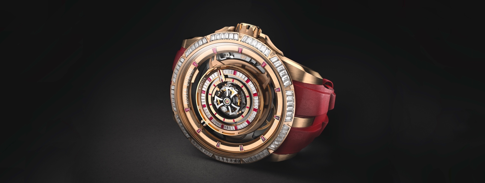 Roger Dubuis Orbis in Machina Central Monotourbillon; ahora enjoyado