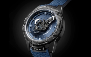 Ulysse Nardin Freak One Navy Blue - cover