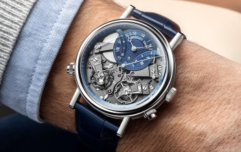 Breguet Tradition Chronographe 7077BB - cover