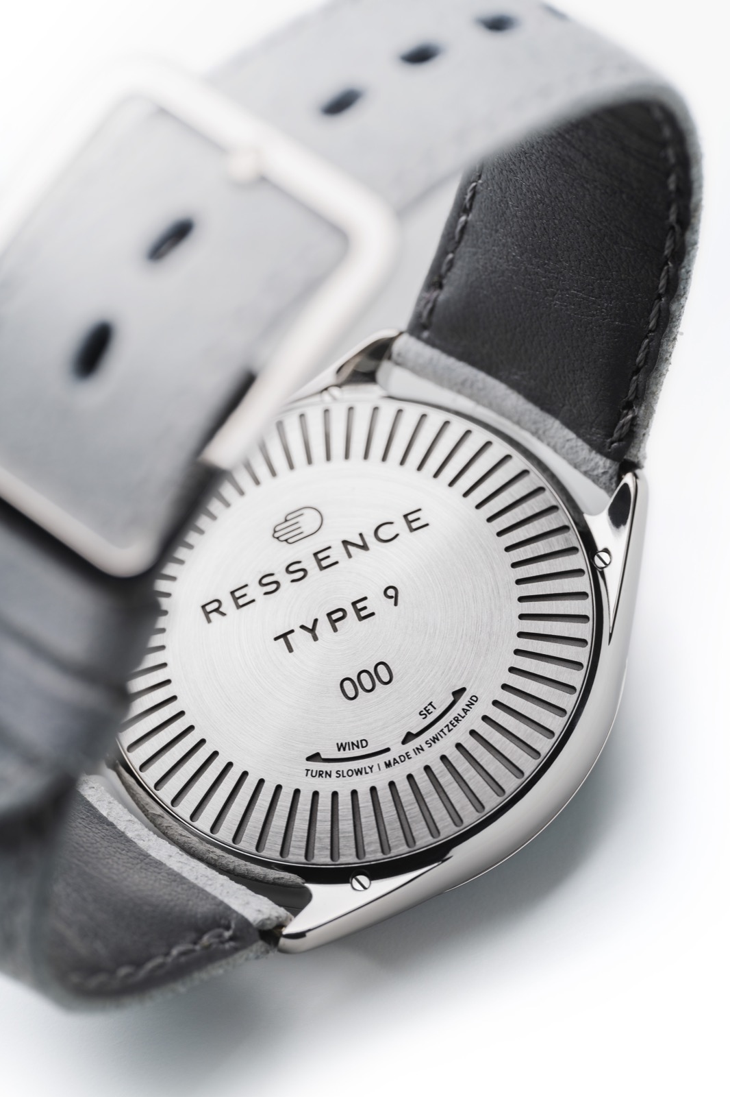 Ressence Type 9_04