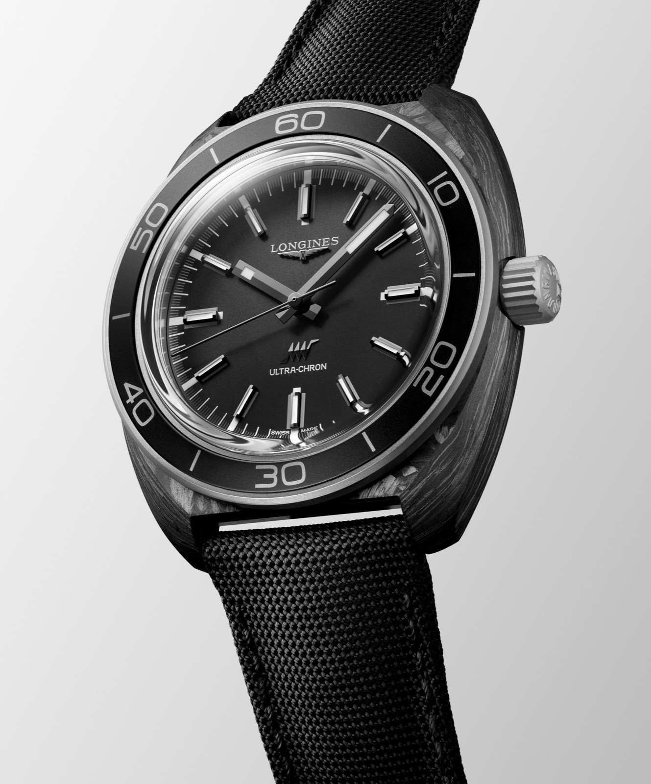 Longines Ultra-Chron Carbon_04