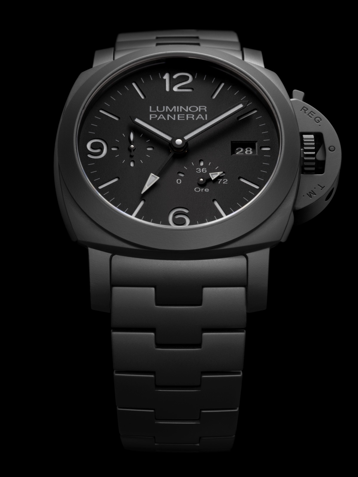 Panerai Luminor GMT Power Reserve Ceramica PAM01674_03