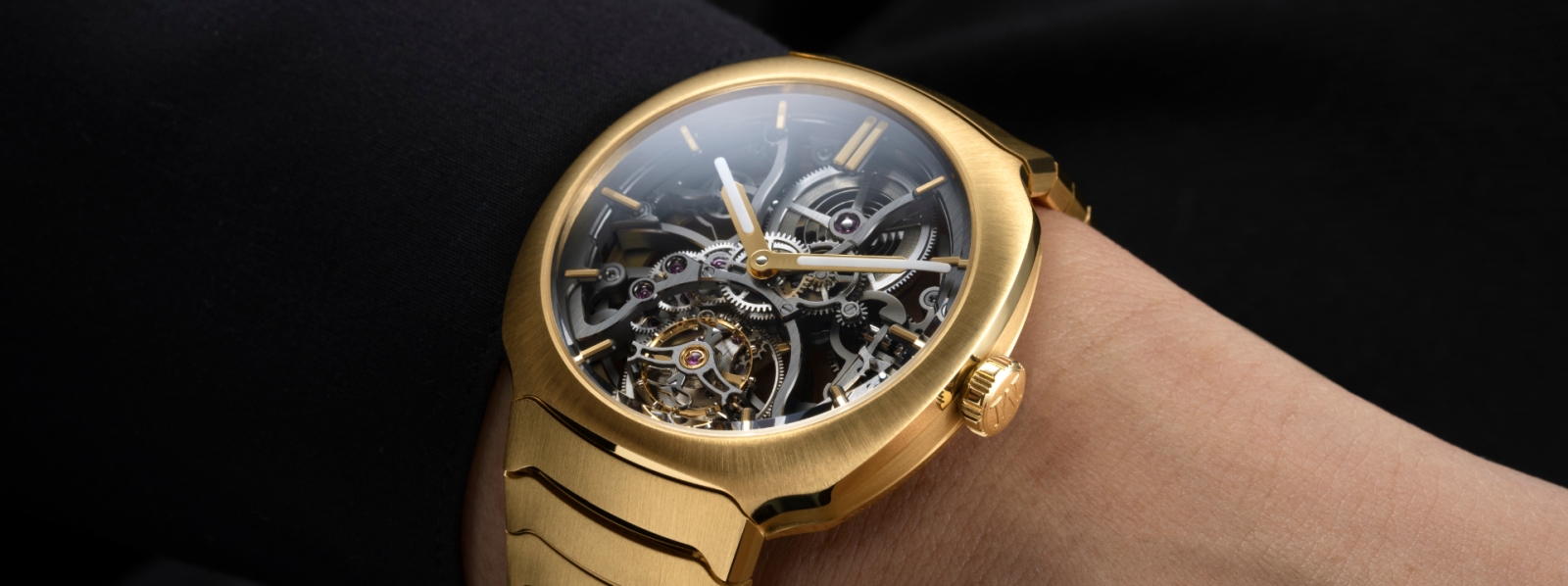 H. Moser & Cie. Streamliner Tourbillon Skeleton Yellow Gold