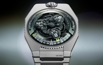 URWERK UR-100V Magic T “Hunter Green”_cover