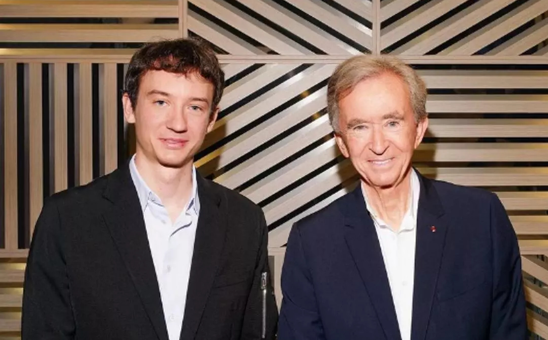 Frédéric Arnault y Bernard Arnault